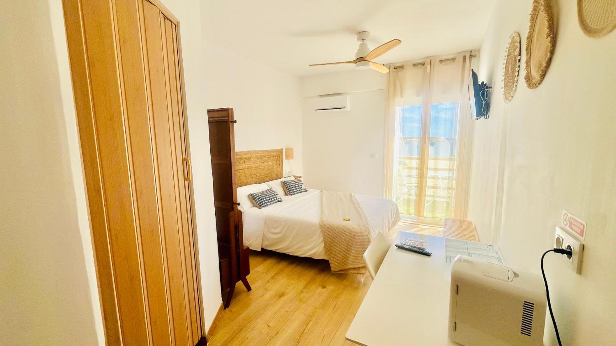 Hostal Playa Dreams Nautico Adults Garrucha Luaran gambar